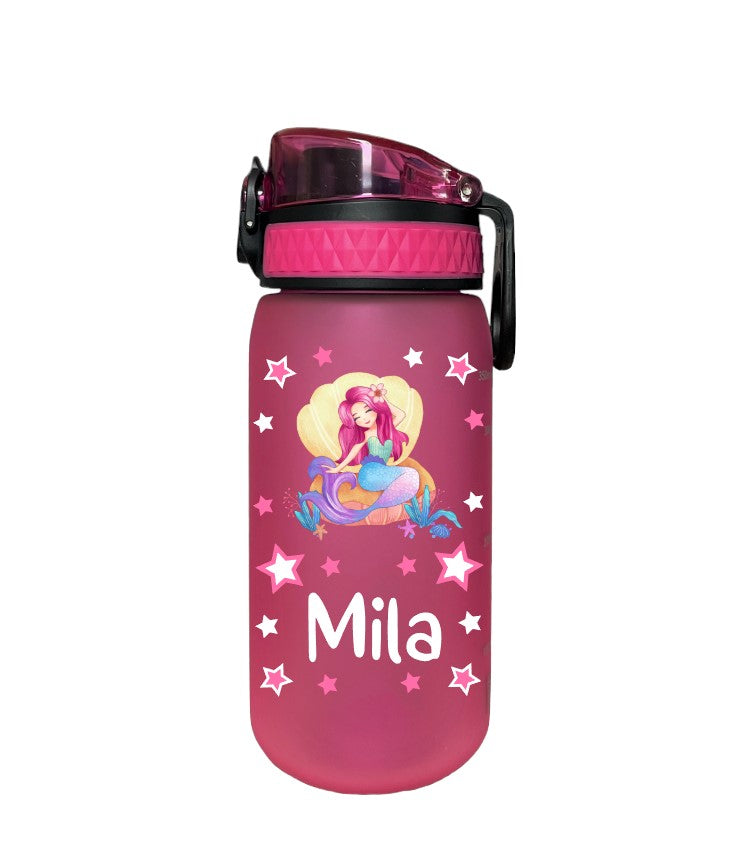 trinkflasche, trinkflasche mädchen, trinkflasche kinder, trinkflasche meerjungfrau, trinkflasche mädchen meerjungfrau, trinkflasche mädchen bedruckt, trinkflasche mädchen personalisiert, trinkflasche kinder personalisiert, trinkflasche kinder kaufen, trinkflasche kinder beschriftet, trinkflasche kinder bedruckt, trinkflasche auflaufsicher, trinkflasche kinder auslaufsicher, trinkflasche kinder mit name, trinkflasche mit name, trinkflasche mädchen mit name,trinkflasche kinder schule, trinkflasche schule